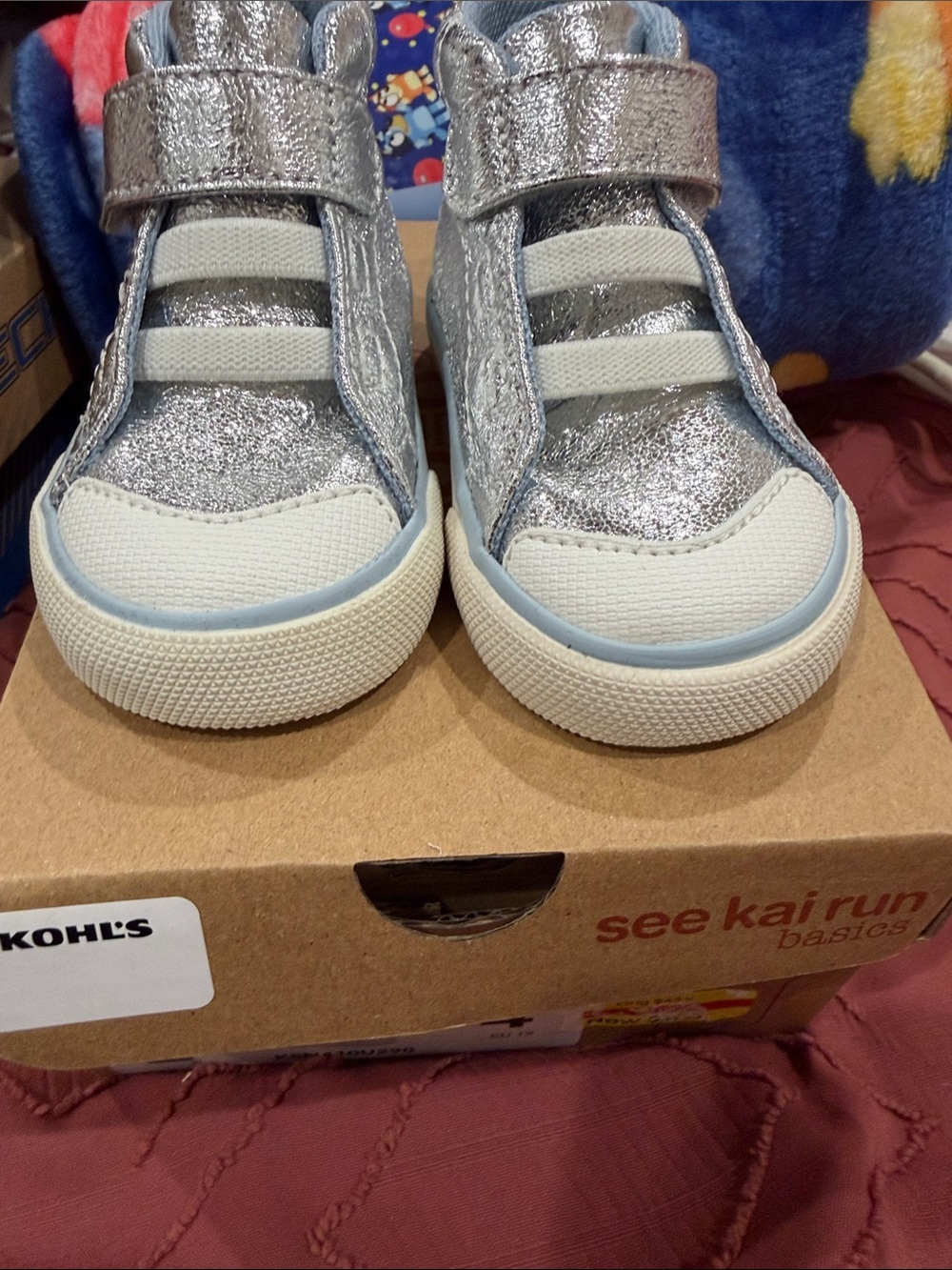 See Kai Run Silver Glitter High-Top Sneakers with White Accents - 4 Toddler